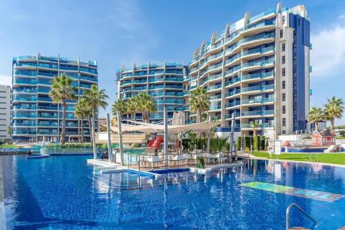 Stunning 2 bed apartment on the front sea line at Sea Senses