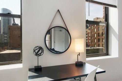 1BR Prime and Comfy Apt with In-Unit Laundry - Lake 302 REP