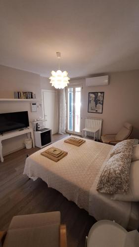 CB House Holiday in П'єтрасанта