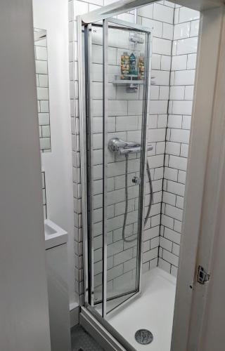 Private room with terrace and free parking, Edimburgo (foto 4)