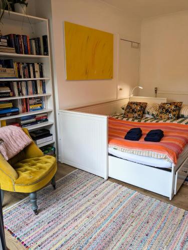 Private room with terrace and free parking, Edimburgo (foto 3)
