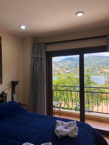 Lake View Hostel in Guatape