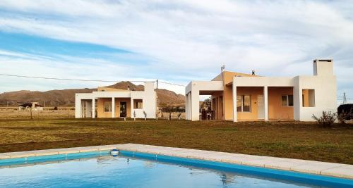 Úszómedence, Valle Ventana in San Andres de la Sierra