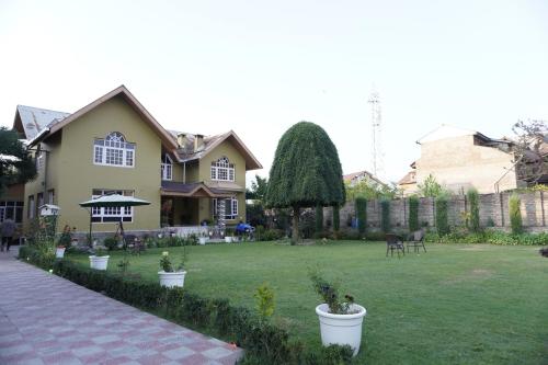 B&B Srinagar - Farsal Villa - Bed and Breakfast Srinagar