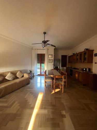  Cosy 2 bedroom apartment in relaxing seaside town in Cosenza