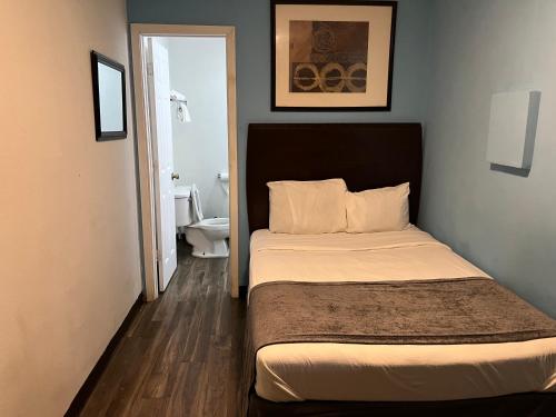 Ayas Blossoms Inn in Berryville, USA
