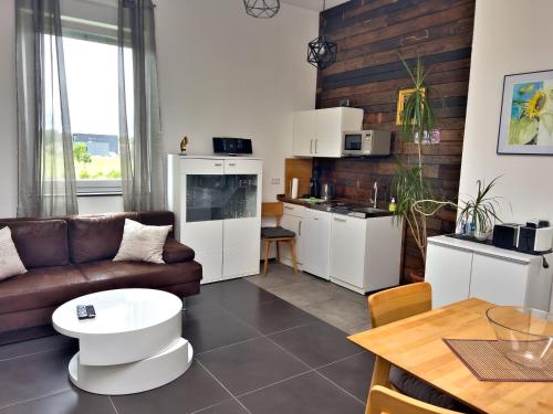 Messe-Appartement 2, zu Fuß in 5 Minuten an der Messe Friedrichshafen in Friedrichshafen, Deutschland