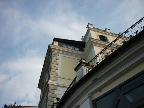  Appartamento in residenza storica Villa Romantica Castel Gandolfo in Castel Gandolfo