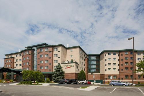 Courtyard by Marriott Boston Waltham