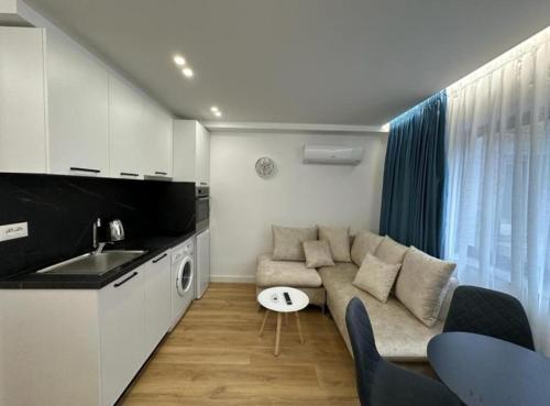 Come&Recome Tirana Apartments - image 4