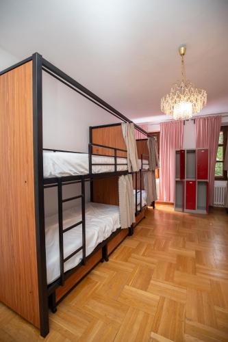 Women's Only Hostel - Female Only 4