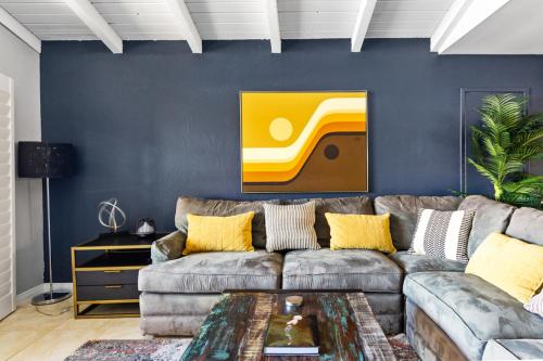 Palm Springs, Unique Oasis like Condo in Palm Springs, USA