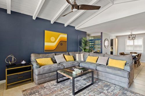 Palm Springs, Unique Oasis like Condo in Palm Springs, USA