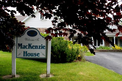 . Mackenzie House B&B by Elevate Rooms