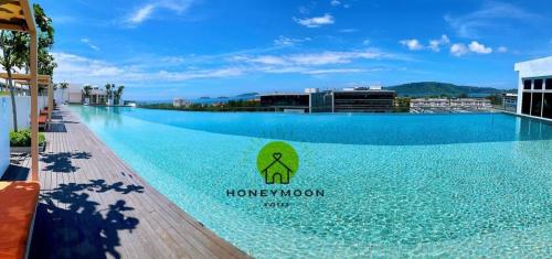 HoneyMoon Suites @ Sutera Avenue Kota Kinabalu Sabah Malaysia