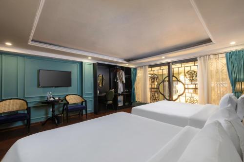 room detail thumbnail 1