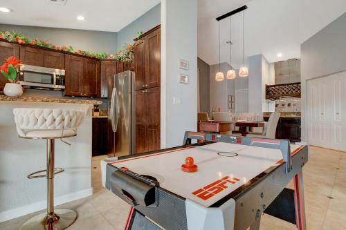 Mirage Pool House - Heart of LV, Swimming Pool, Games, heavenly relaxation, Las Vegas (Foto 10)
