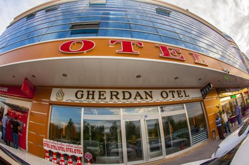 . Gherdan Hotel