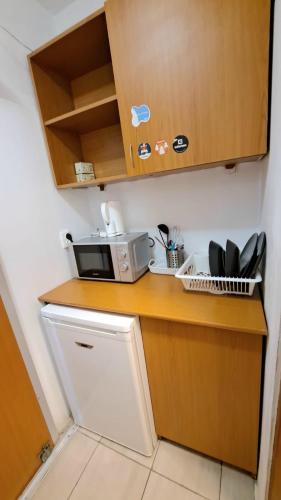 Închiriez garsoniera în regim hotelier unirii 5