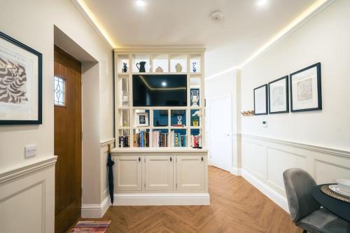 The Former New Inn, air conditioning in 阿什比德拉祖什