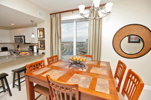 Grand Panama by Panhandle Getaways