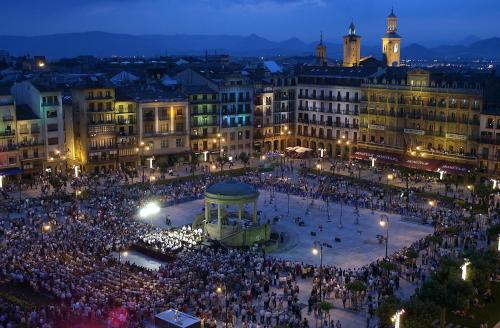Hostal Pamplona - image 2