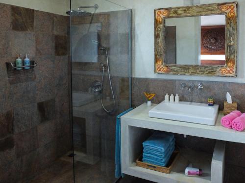 King Suite with Ocean View image 2