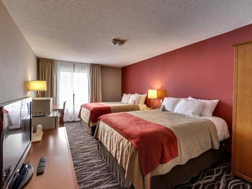 Double Room with Two Double Beds - Non-Smoking