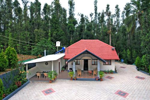 Hazel Retreat - Full Home & Coffee Estate, Chikmagalur
