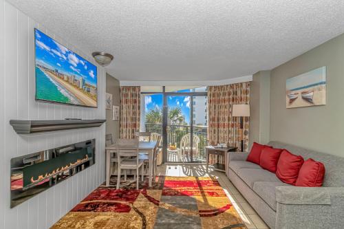 Oceanview 1 Bedroom Suite! Landmark Resort 348! Perfect for 6 guests! Myrtle Beach