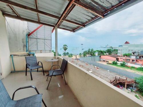 Orca Guest House and Restaurant - image 2