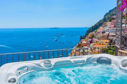 AMORE RENTALS - Casa Volte Alte, Positano