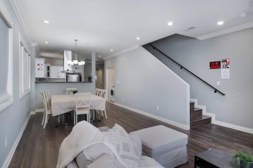 Stylish 4 BR house near Korea Town (Central LA), Los Angeles (photo 9)
