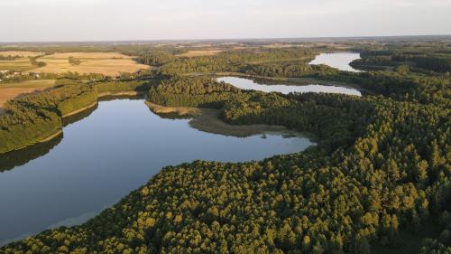 Agroturystyka '' U Adasia i Marysi '' - Domek nad jeziorem