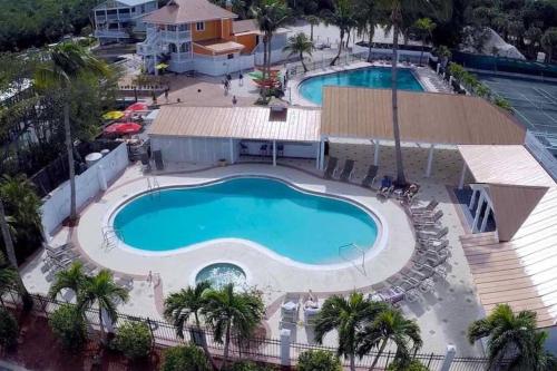 BEACHFRONT-Amazing Fishing,Shelling,Sunrise views! in North Captiva Island