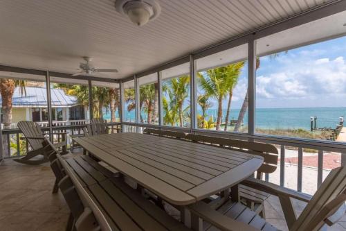 BEACHFRONT-Amazing Fishing,Shelling,Sunrise views! in North Captiva Island