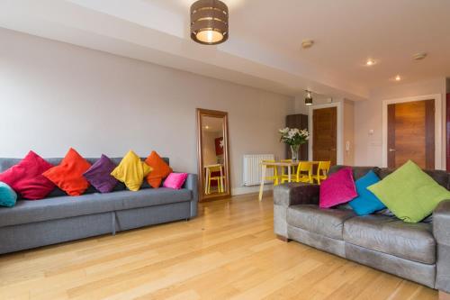 Fitzrovia Mansion Apartments in Belfast's Cathedral Quarter Room Type - Deluxe Apartment