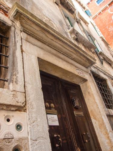 Residenza Quaggio Ca' Grimani - image 4