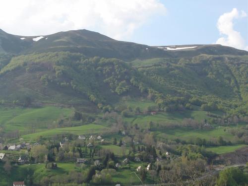 LA MAISONETTE A 5 KM DU SUPER LIORAN