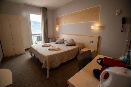 Garni Rosemari - image 3