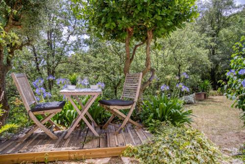 花園, CHARMANT 2 PIECES DANS VILLA INDIVIDUELLE TERRASSES JARDIN in 卡爾羅