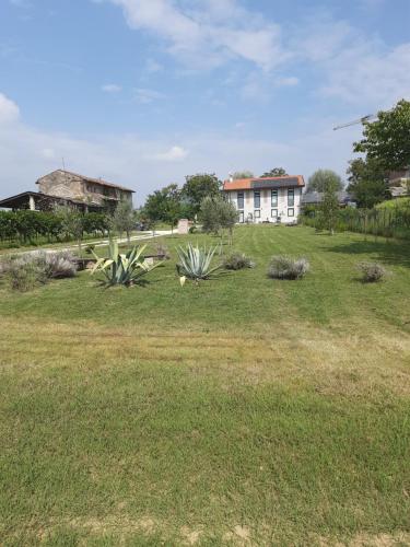  Lovely Apartment with Garden, Unterkunft in Corno di Rosazzo