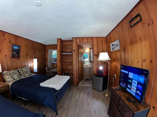 Heart of the Berkshires Motel – Pittsfield, MA