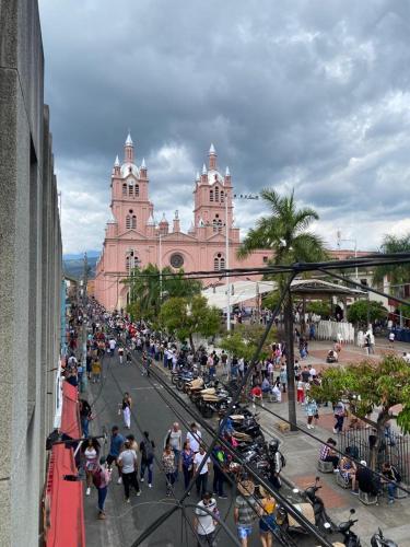 Apartamento Familiar Buga - Basílica señor de los milagros