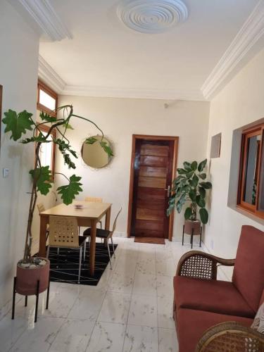 Résidence Hadja Ambre (Residence Hadja Ambre) in Mermoz Sacre-Coeur