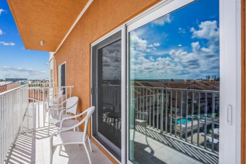 Madeira Bay Resort I 1505 in St Pete Beach, USA