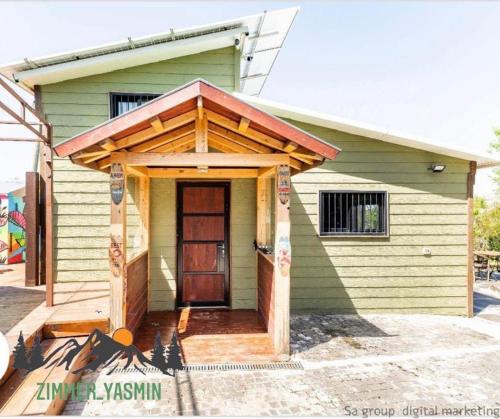 בקתה ואירוח היסמין מול הנוף in Majdal Shams