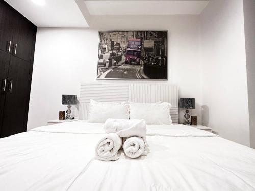 Lovely Newly Furnished Ocean View Studio in Royal Oceanic Tower, Dubaï (photo 2)
