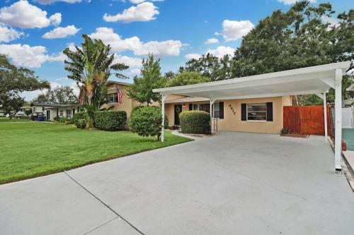 Timeless Tampa Bay Oasis in Tampa, USA