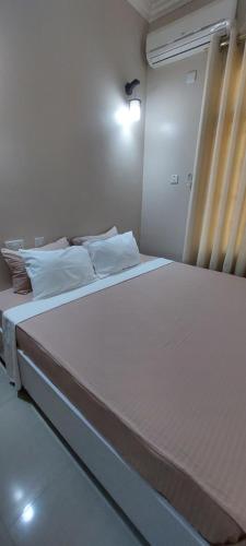 Sami BnB - Apt 05 Makongo after Mlimani City